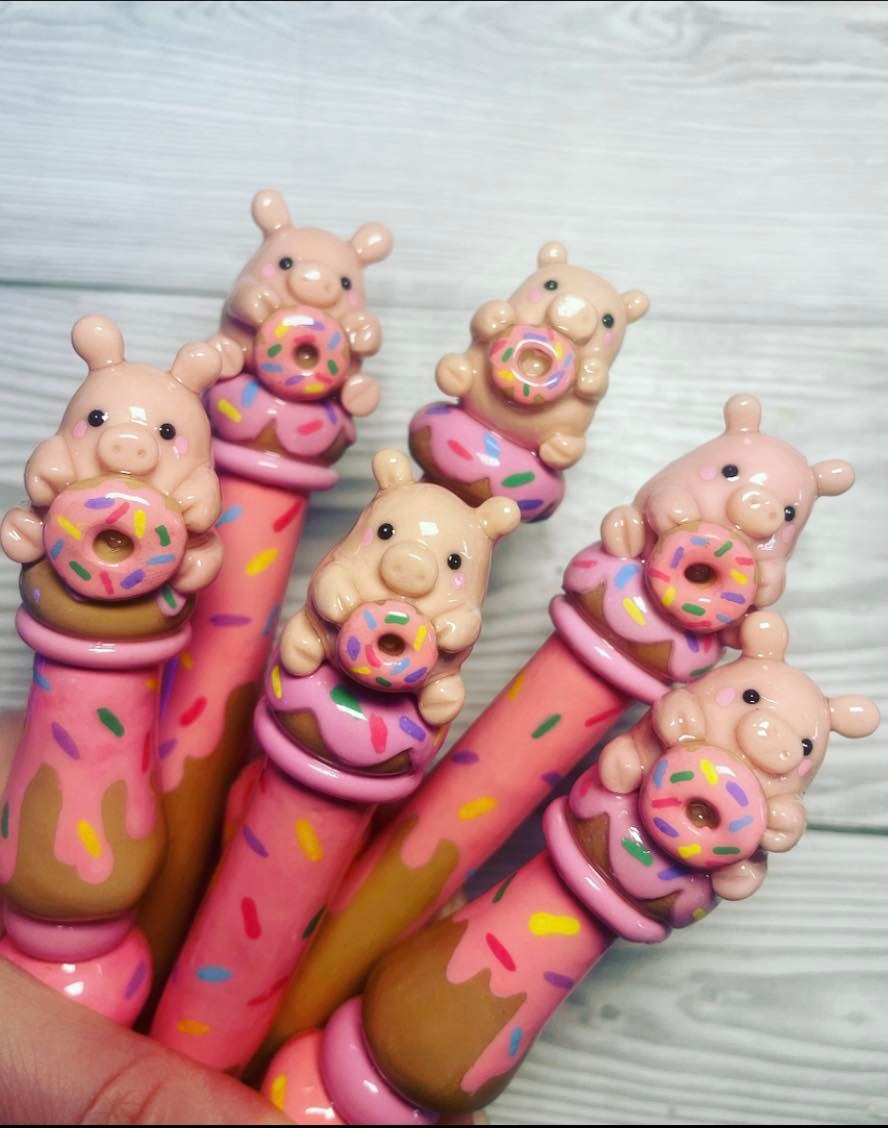 Donut Piggy Ready to Ship Ergonomic Crochet Hook