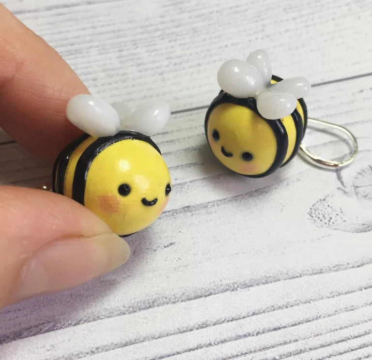 Bumble Bee Stitch Marker